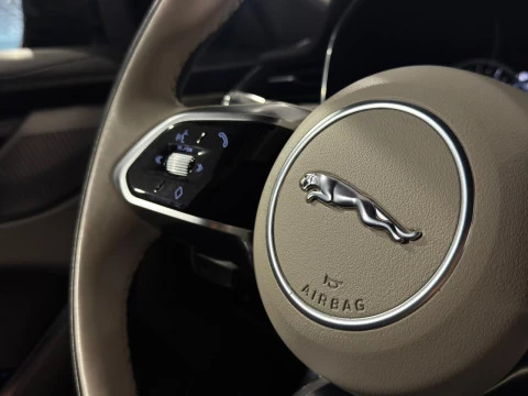 Jaguar F-Pace 2.0D L4 MHEV STANDARD AUT. AWD 163