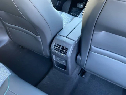 Peugeot 408 408 Allure HYBRID 136 eDCS6