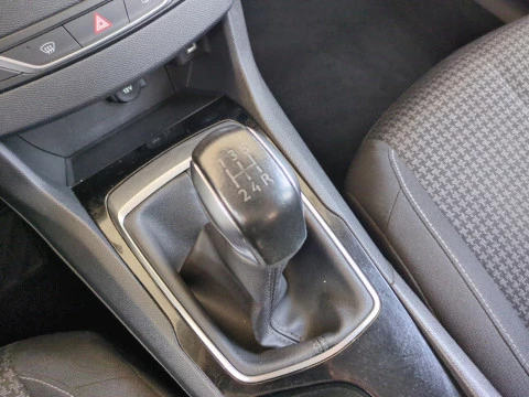 Peugeot 308 5p Business Line BlueHDi 73KW (100CV)