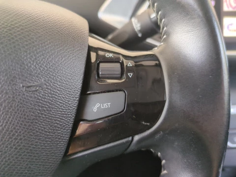 Peugeot 308 5p Business Line BlueHDi 73KW (100CV)