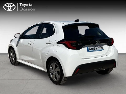 Toyota Yaris ACTIVE PLUS