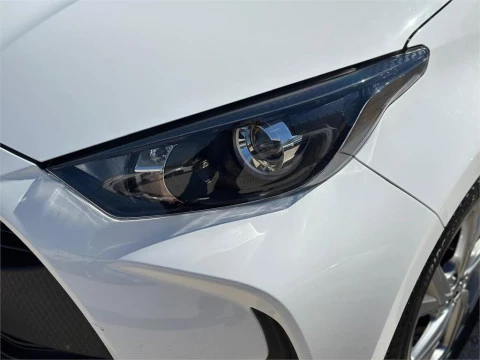 Toyota Yaris ACTIVE PLUS