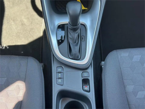 Toyota Yaris ACTIVE PLUS