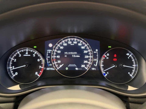 Mazda3 2.0 e-SKYACTIV-G 90KW EXCLUSIVE-LINE