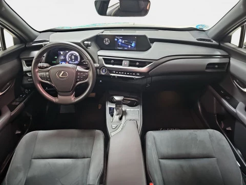 Lexus UX 2.0 250h Premium