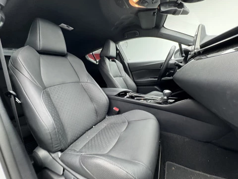 Toyota C-HR 2.0 180H Advance