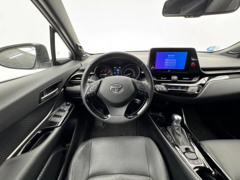 Toyota C-HR 2.0 180H Advance