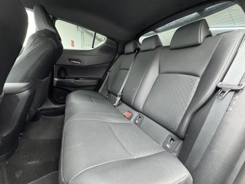 Toyota C-HR 2.0 180H Advance
