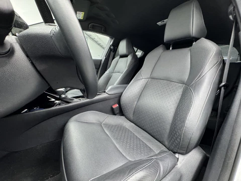 Toyota C-HR 2.0 180H Advance