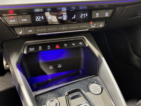 Audi A3 Sportback Black line 35 TFSI 110kW S tro