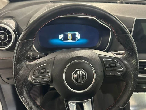 MG EHS 1.5 PLUG IN HYBRID PHEV