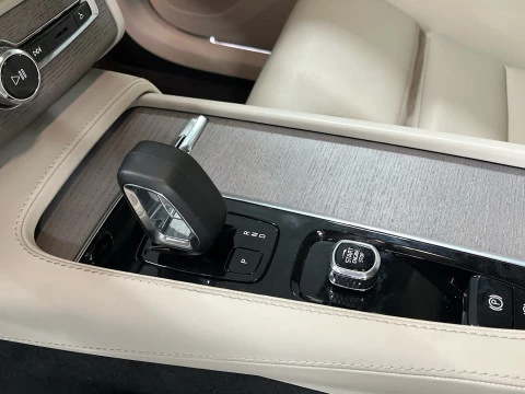 Volvo XC90 XC90 Plus, B5 (diesel) AWD, Diésel, Bright, 7 Asientos