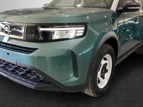 Opel Frontera 1.2T XHT Hybrid eDCT6 100kW Edition