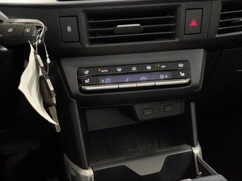 Opel Frontera 1.2T XHT Hybrid eDCT6 100kW Edition