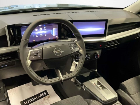 Opel Frontera 1.2T XHT Hybrid eDCT6 100kW Edition