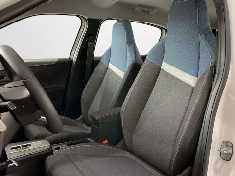 Opel Frontera 1.2T XHT Hybrid eDCT6 100kW Edition