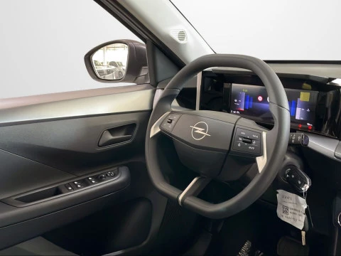 Opel Frontera 1.2T XHT Hybrid eDCT6 100kW Edition