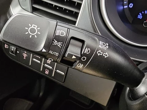 Kia XCeed 1.0 MHEV Drive 85kW (115CV)