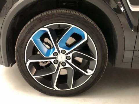 Lynk & Co 01 1.5 PHEV 192KW 5P