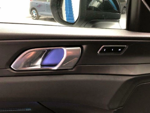 Lynk & Co 01 1.5 PHEV 192KW 5P