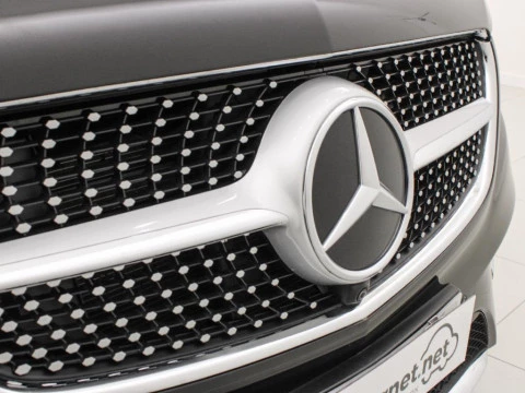 Mercedes-Benz Clase V V 300D AVANTGARDE 4MATIC
