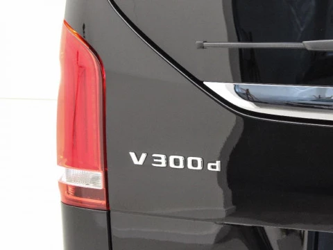 Mercedes-Benz Clase V V 300D AVANTGARDE 4MATIC