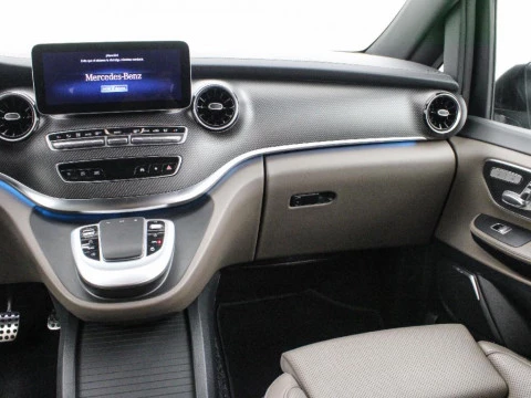 Mercedes-Benz Clase V V 300D AVANTGARDE 4MATIC
