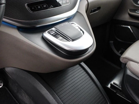 Mercedes-Benz Clase V V 300D AVANTGARDE 4MATIC