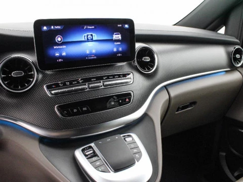 Mercedes-Benz Clase V V 300D AVANTGARDE 4MATIC