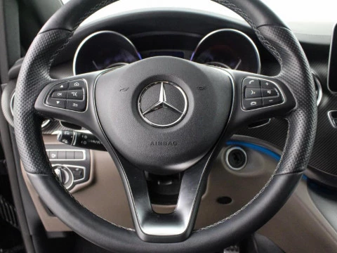 Mercedes-Benz Clase V V 300D AVANTGARDE 4MATIC