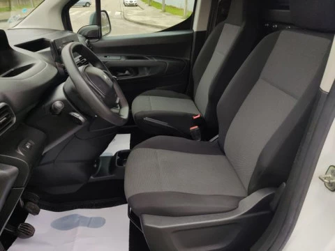 Peugeot Partner 1.6BLUEHDI S&S PRO STANDARD 600KG