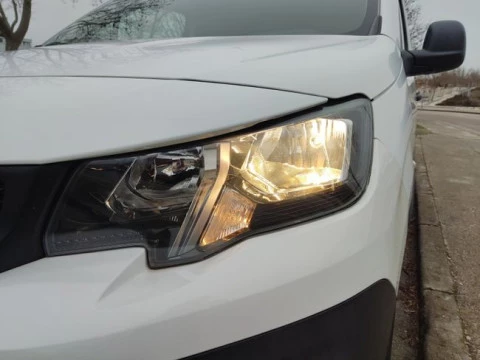 Peugeot Partner 1.6BLUEHDI S&S PRO STANDARD 600KG