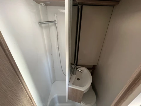 BURSTNER LINEO LINEO T 620 G