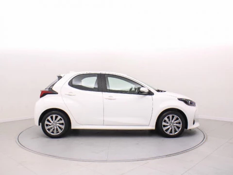 Toyota Yaris 1.5 VVT-I HEV ACTIVE TECH 116 5P