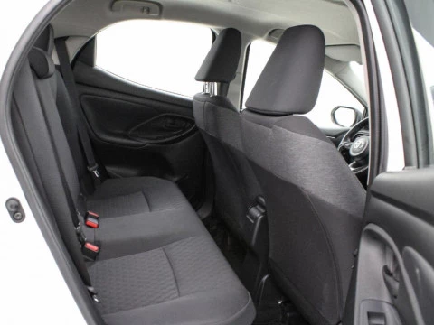 Toyota Yaris 1.5 VVT-I HEV ACTIVE TECH 116 5P