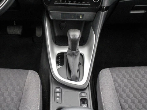 Toyota Yaris 1.5 VVT-I HEV ACTIVE TECH 116 5P