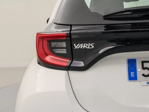 Toyota Yaris 1.5 VVT-I HEV ACTIVE TECH 116 5P