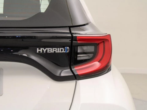 Toyota Yaris 1.5 VVT-I HEV ACTIVE TECH 116 5P