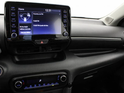 Toyota Yaris 1.5 VVT-I HEV ACTIVE TECH 116 5P