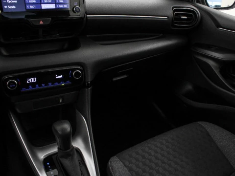 Toyota Yaris 1.5 VVT-I HEV ACTIVE TECH 116 5P