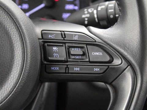 Toyota Yaris 1.5 VVT-I HEV ACTIVE TECH 116 5P