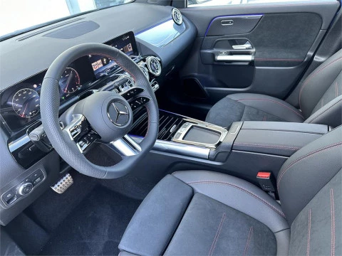 Mercedes-Benz GLA 200 D