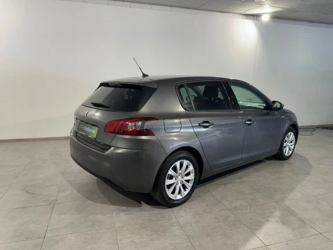 Peugeot 308 1.2 PURETECH S&S STYLE 130