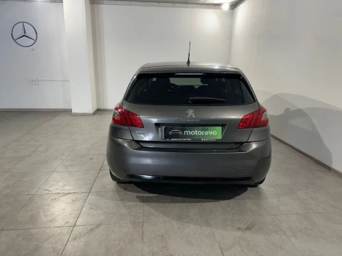 Peugeot 308 1.2 PURETECH S&S STYLE 130