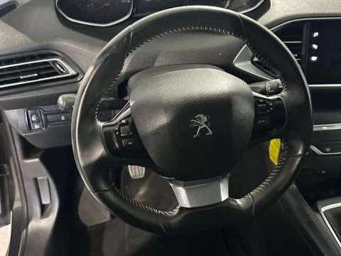 Peugeot 308 1.2 PURETECH S&S STYLE 130