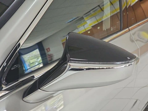 Lexus ES 2.5 300h Premium