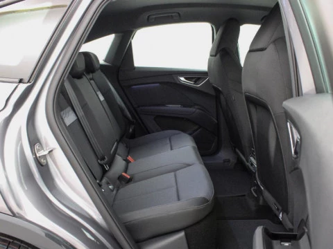 Audi Q4 Sportback e-tron AUDI Q4 SPORTBACK GENUINE EDITION 45 E-TRON 210,00 KW 77,0 KWH