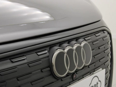 Audi Q4 Sportback e-tron AUDI Q4 SPORTBACK GENUINE EDITION 45 E-TRON 210,00 KW 77,0 KWH