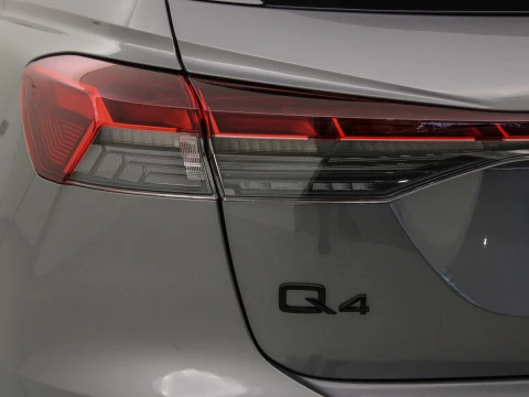 Audi Q4 Sportback e-tron AUDI Q4 SPORTBACK GENUINE EDITION 45 E-TRON 210,00 KW 77,0 KWH