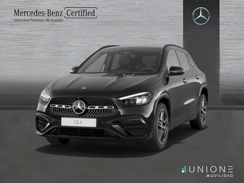 Mercedes-Benz GLA  200 d